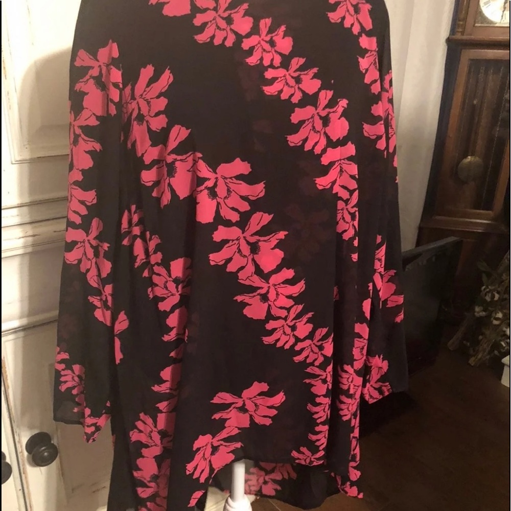 Alfani black and pink tunic 1X